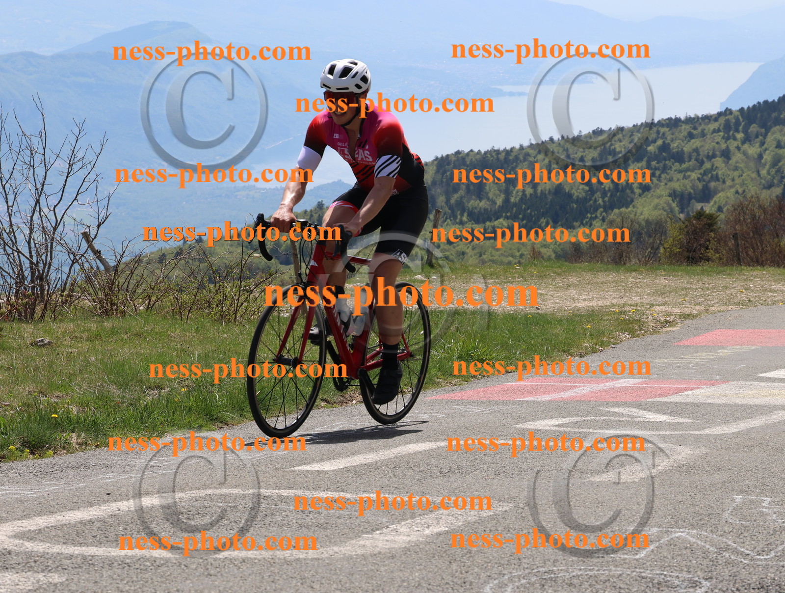 Col du Grand Colombier (330).JPG