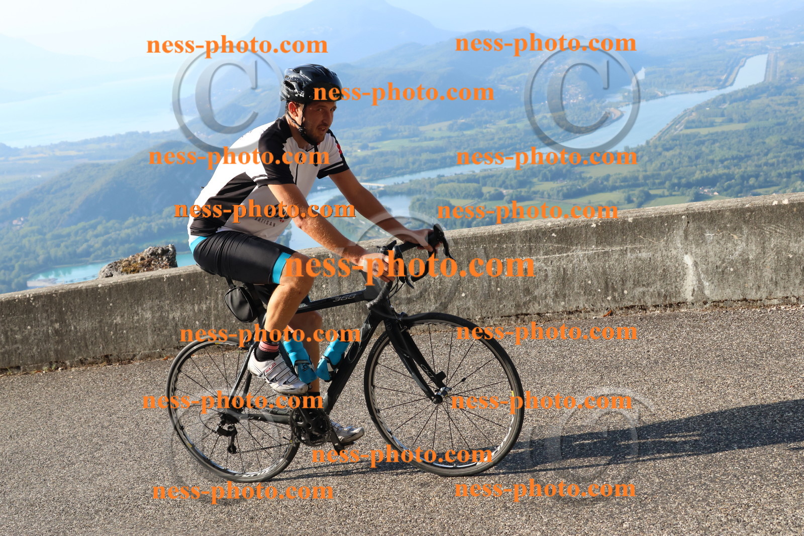 Col du Grand Colombier (569).JPG