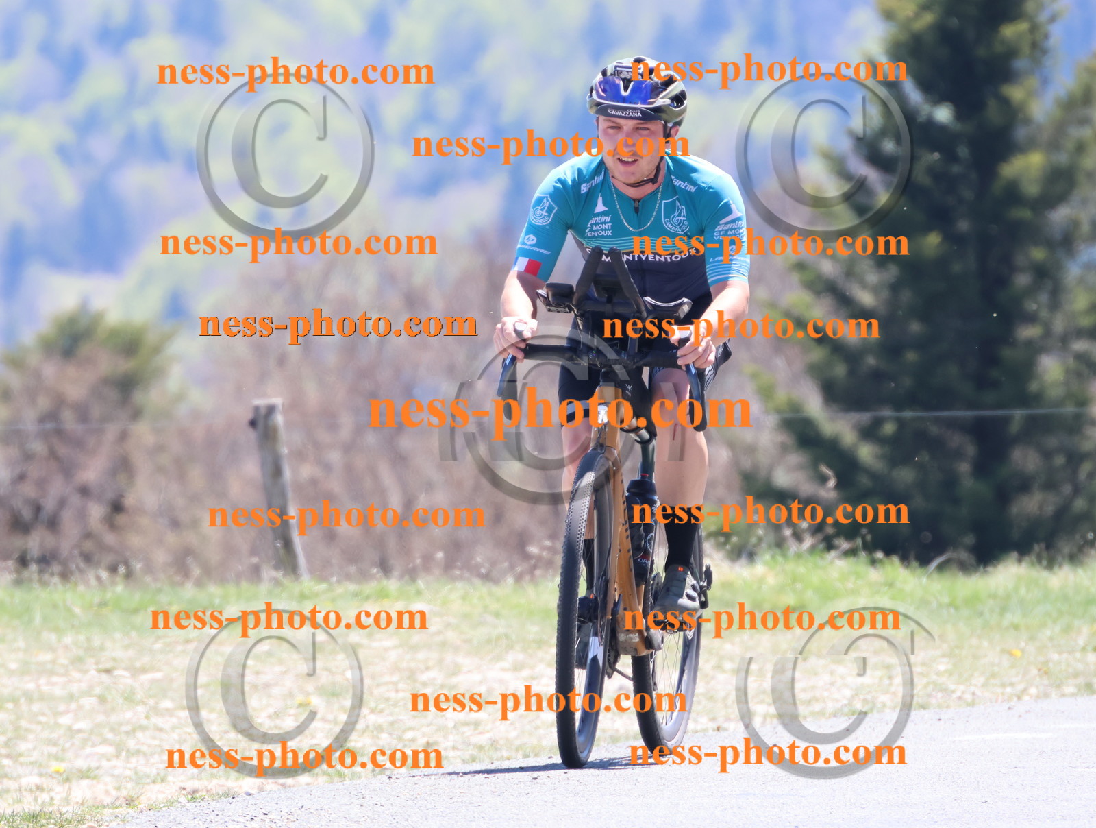 Col du Grand Colombier (719).JPG