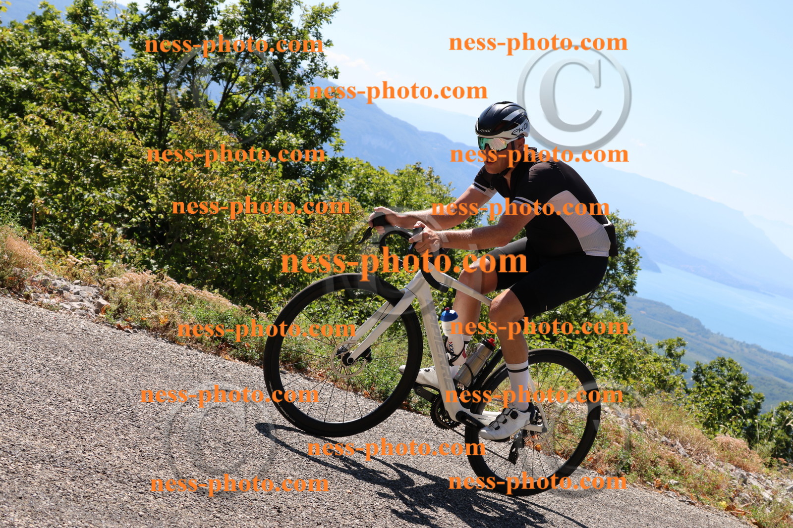 Col du Grand Colombier (112).JPG