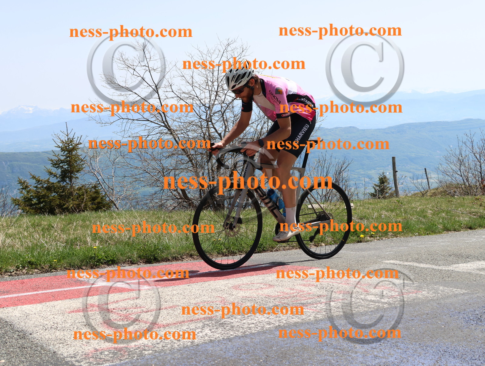 Col du Grand Colombier (426).JPG