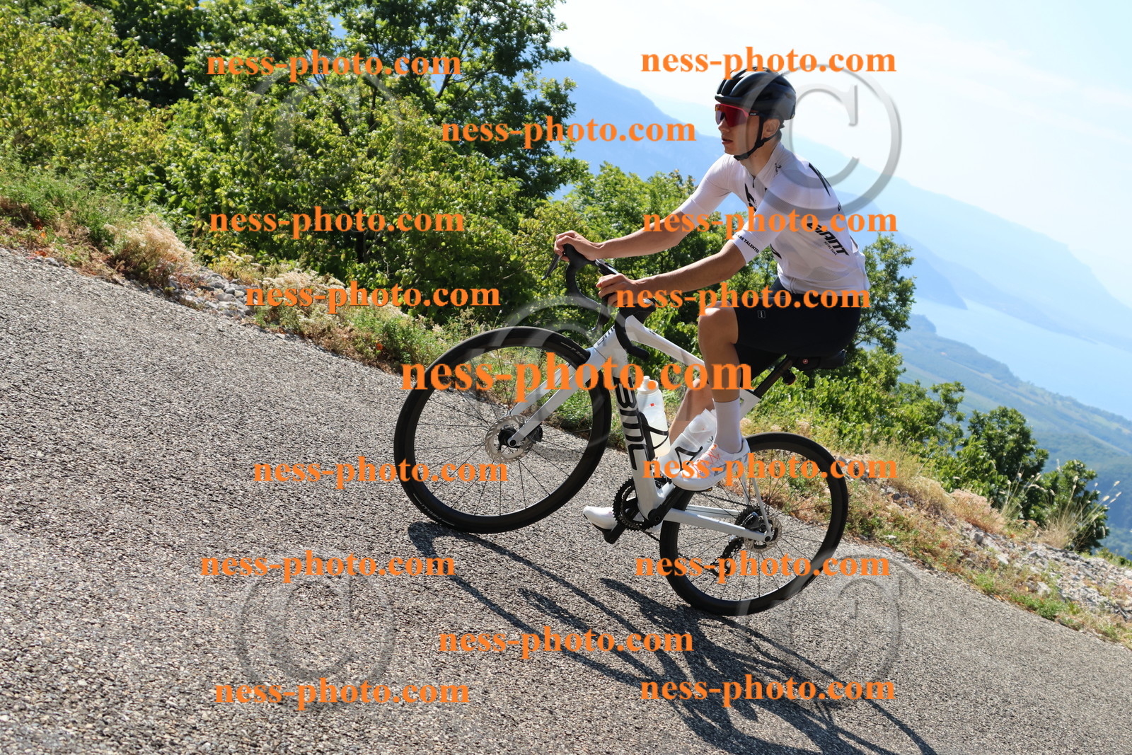 Col du Grand Colombier (181).JPG