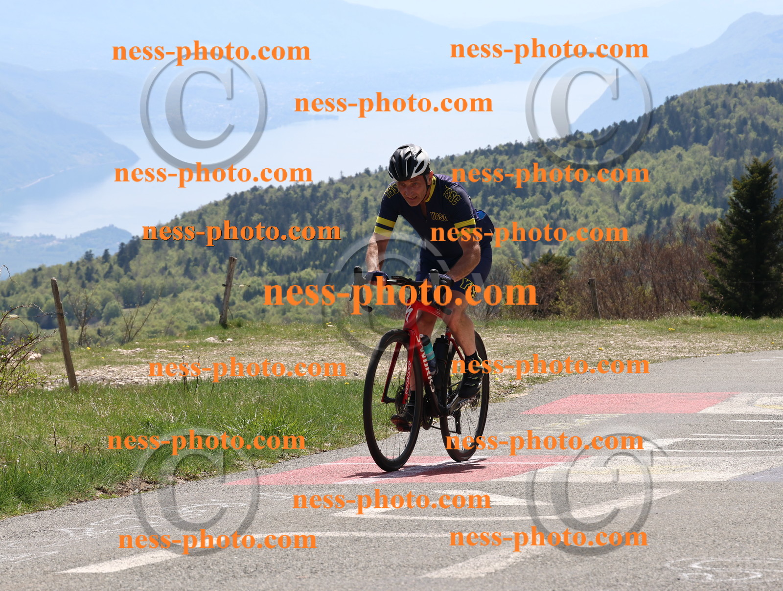 Col du Grand Colombier (405).JPG