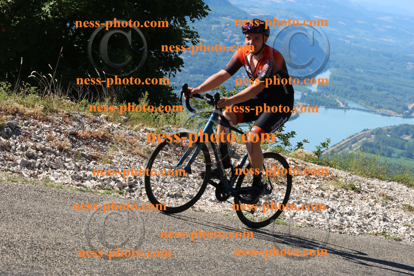 Col du Grand Colombier (117).JPG