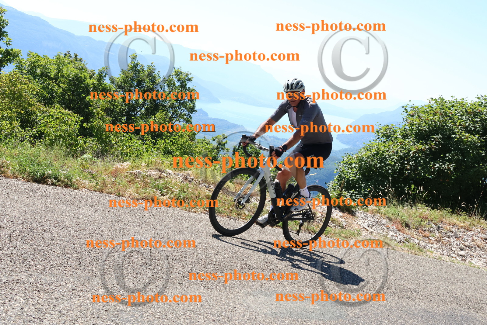 Col du Grand Colombier (395).JPG