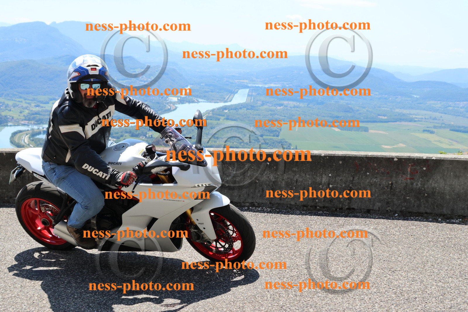 Col du Grand Colombier (75).JPG