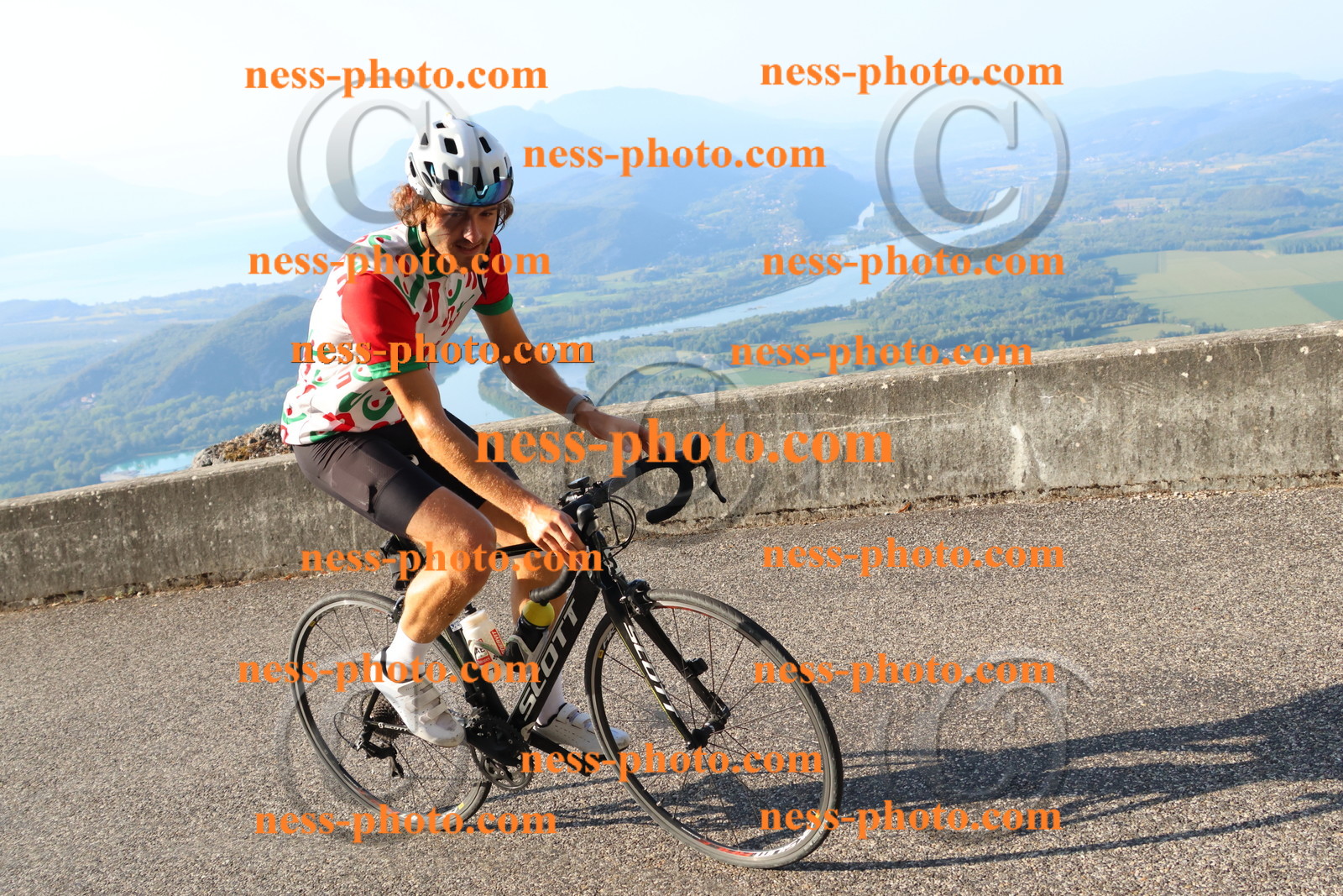 Col du Grand Colombier (348).JPG