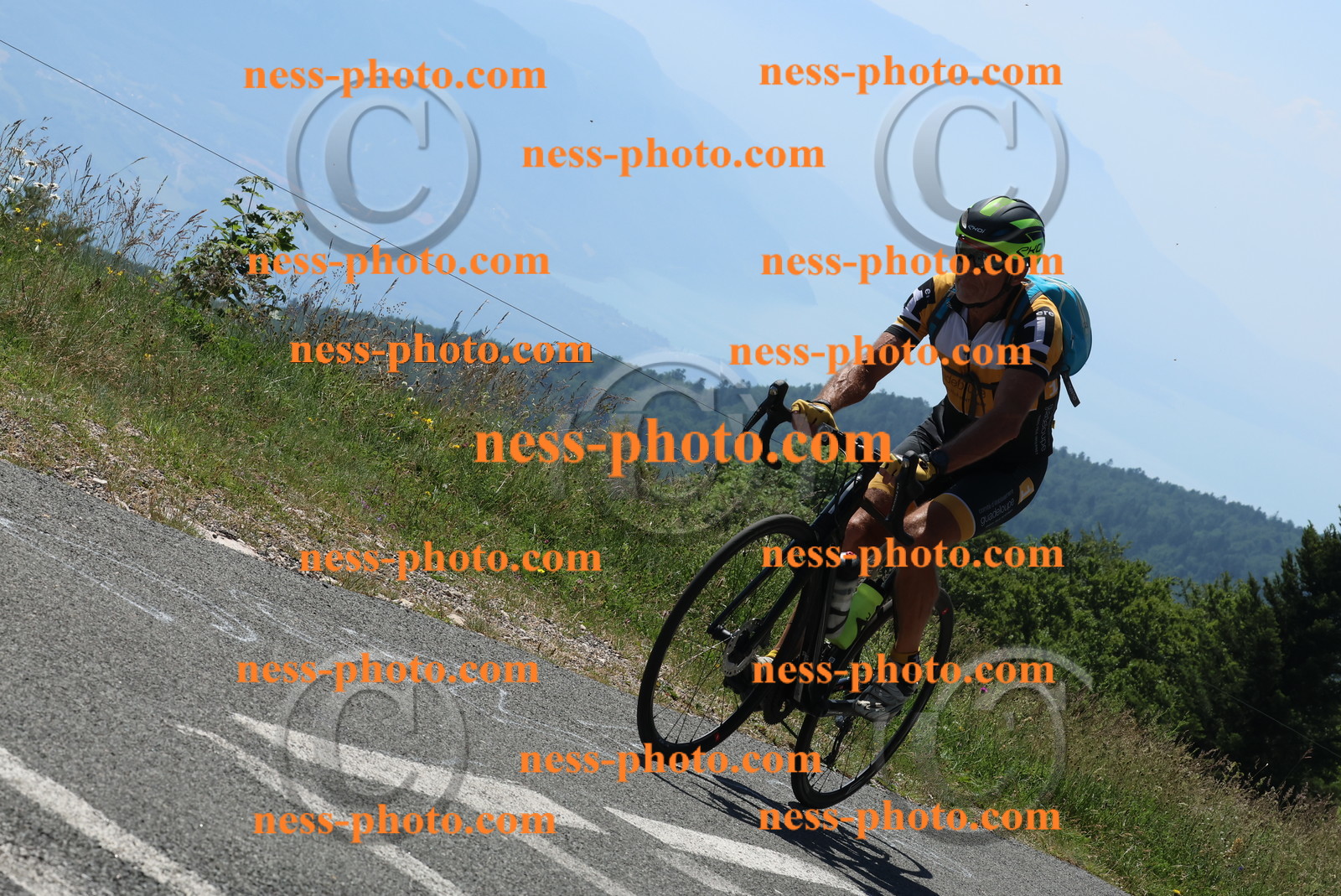 Col du Grand Colombier (38).JPG