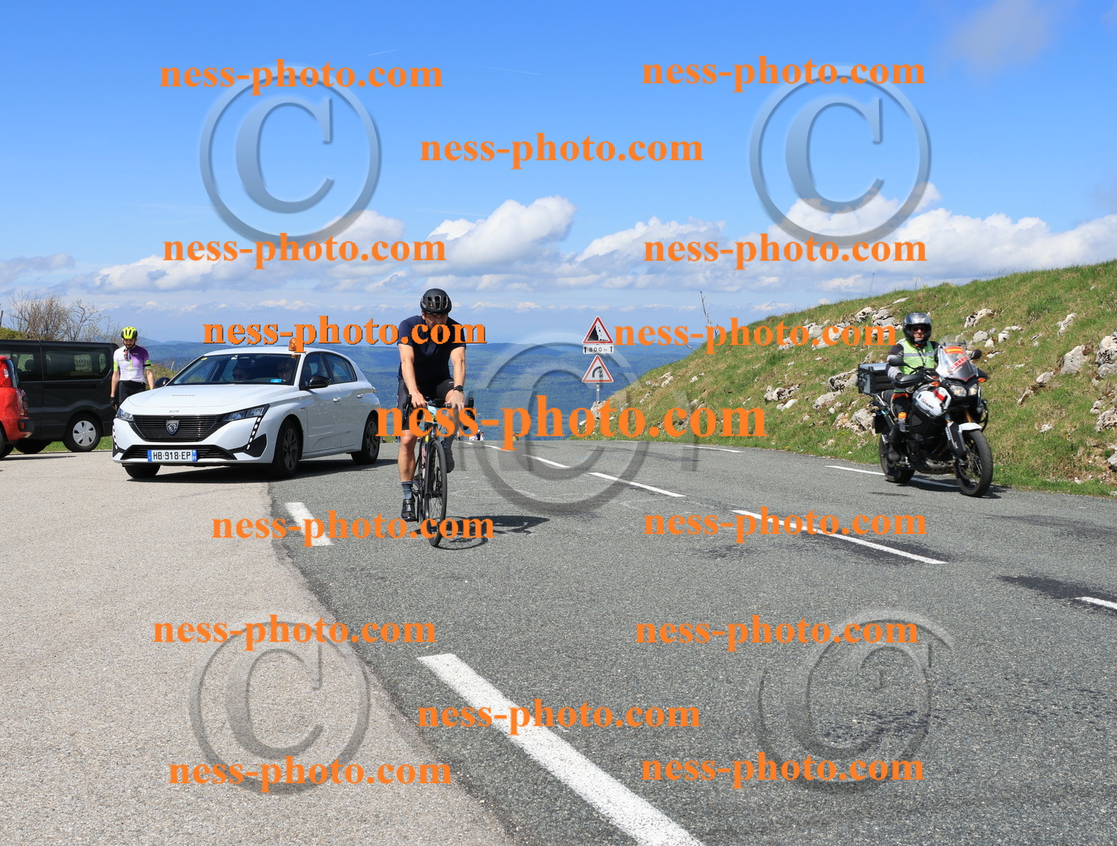 Col du Grand Colombier (1279).JPG