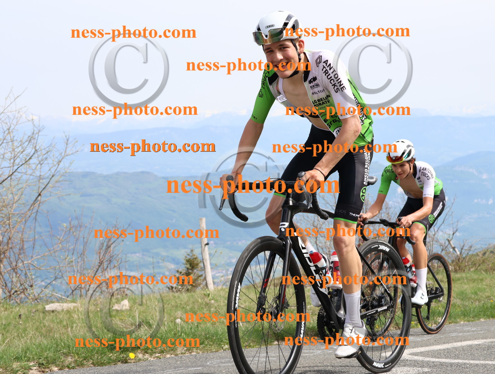 Col du Grand Colombier (1064).JPG