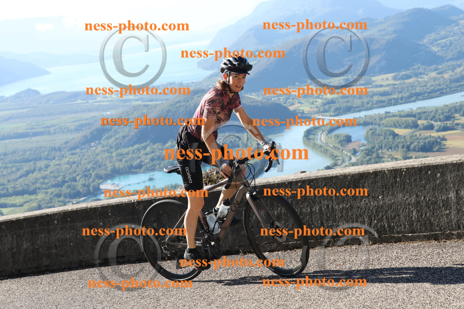 Col du Grand Colombier (74).JPG