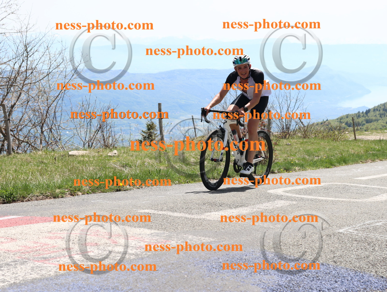 Col du Grand Colombier (340).JPG