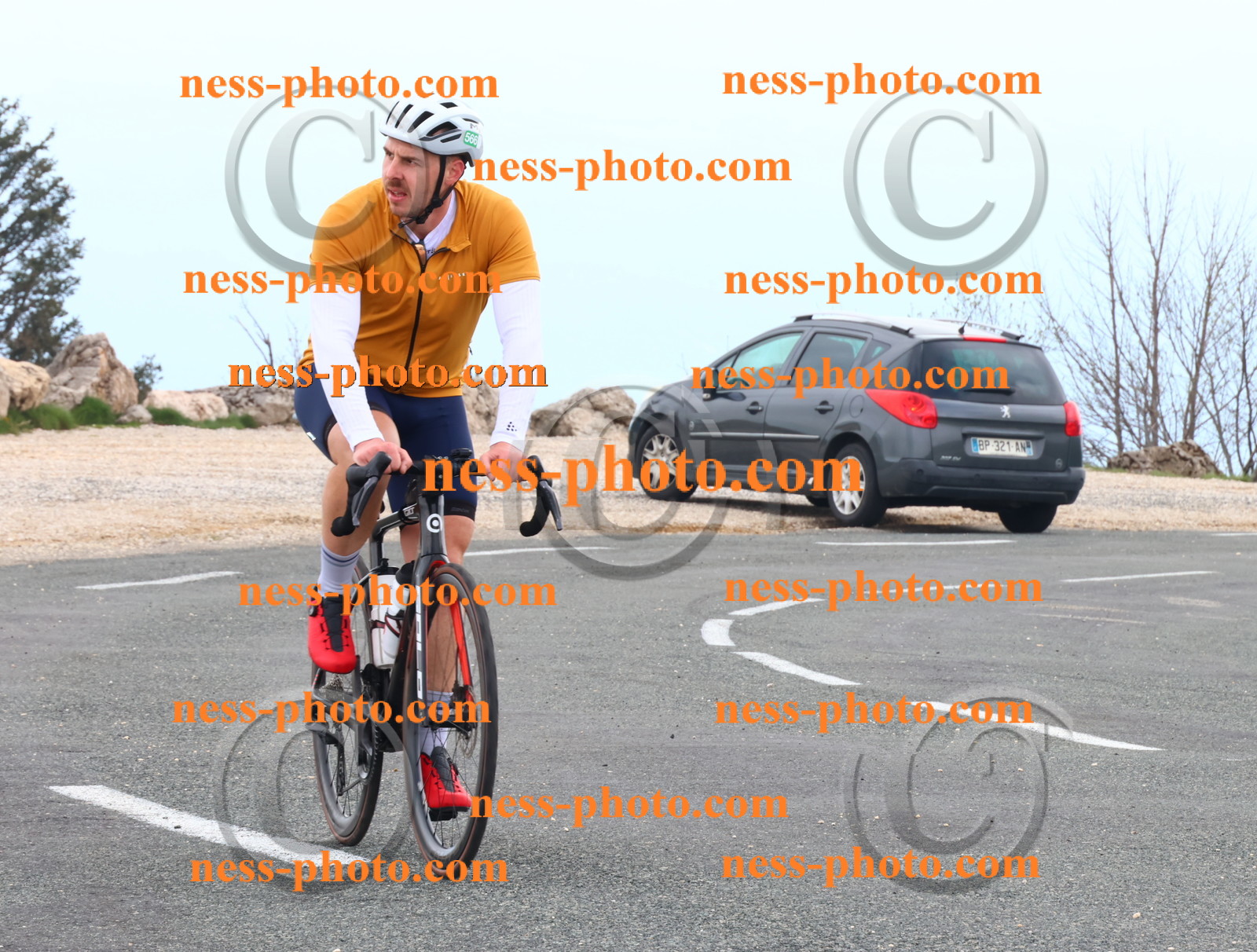 Col du Grand Colombier (92).JPG