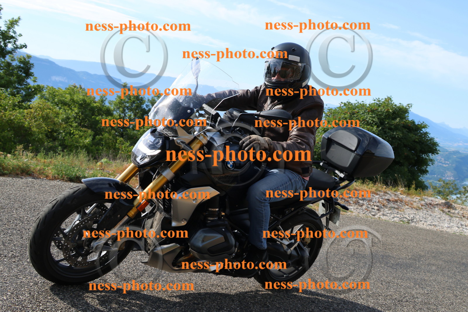 Col du Grand Colombier (23).JPG