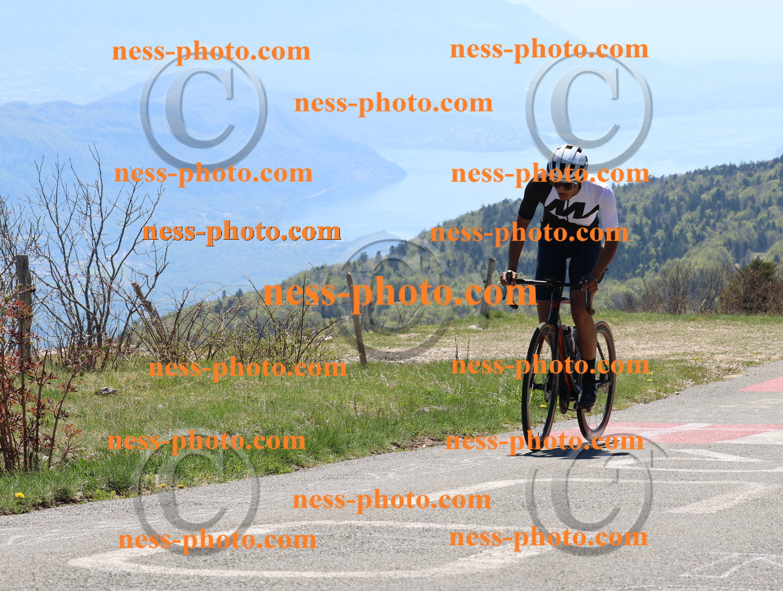 Col du Grand Colombier (414).JPG