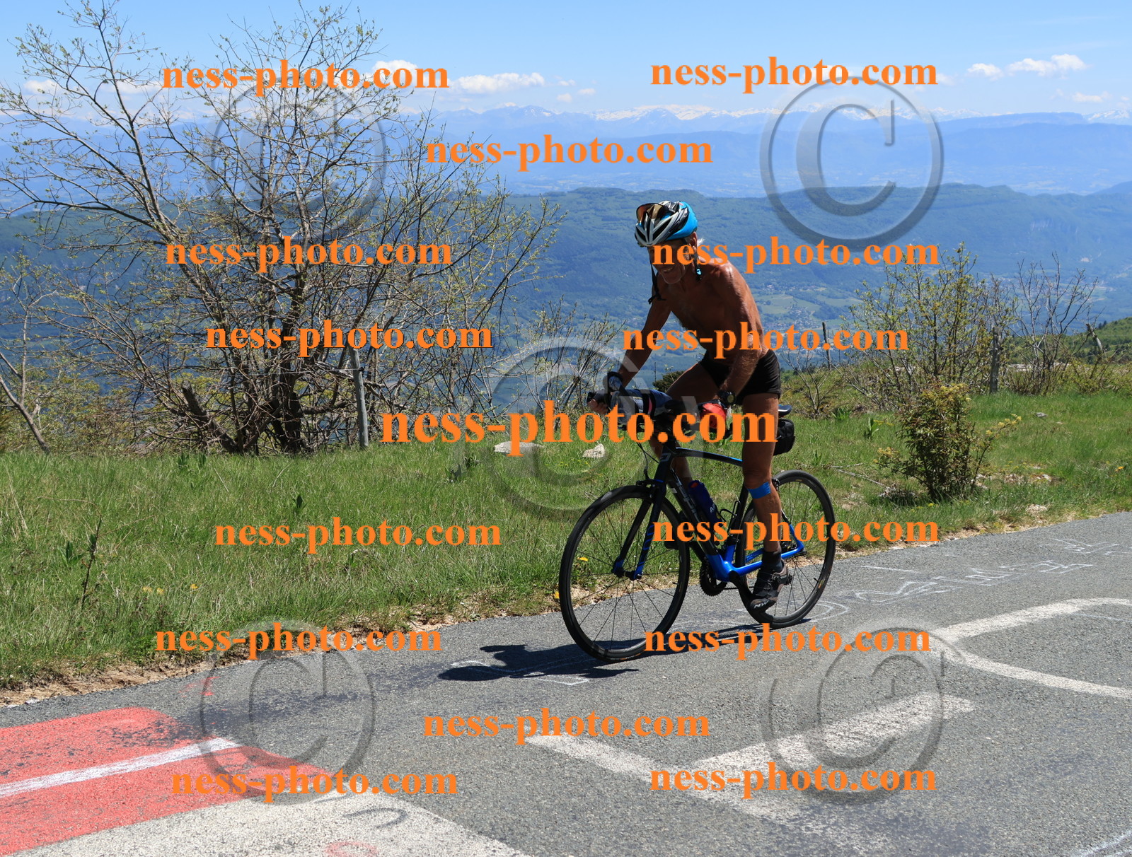 Col du Grand Colombier (470).JPG