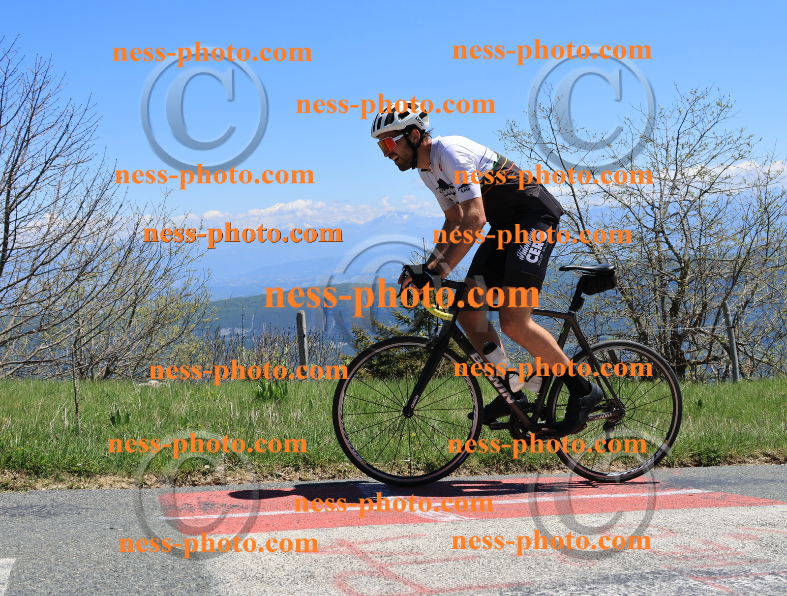 Col du Grand Colombier (401).JPG