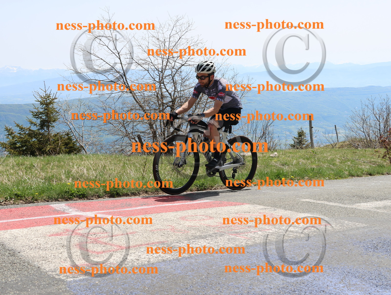 Col du Grand Colombier (311).JPG